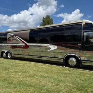 2001 Prevost Marathon XLII