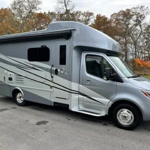 2023 Tiffin Motorhomes WAYFARER 25 RW