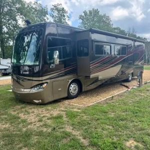2013 Tiffin Motorhomes Phaeton 40 QBH