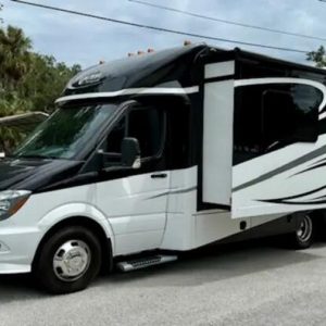 2019 Renegade VIENNA VUCB