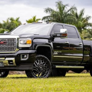 2019 GMC Sierra 3500HD Denali Crew Cab 4x4